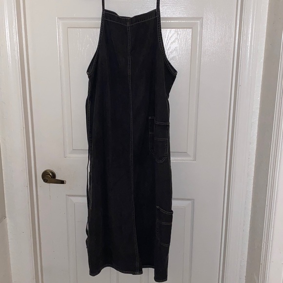 Black Maxi jean Dress - Picture 4 of 8